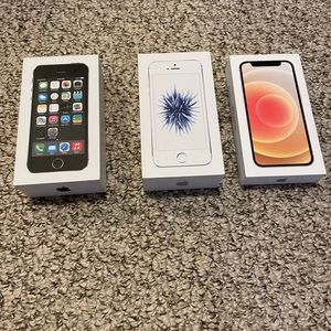 Three EMPTY Apple iPhone Boxes 5S, SE (original), 12mini